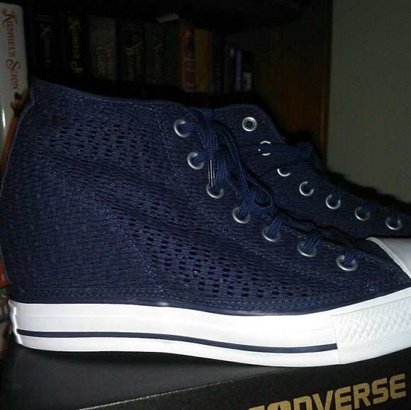 navy wedge converse